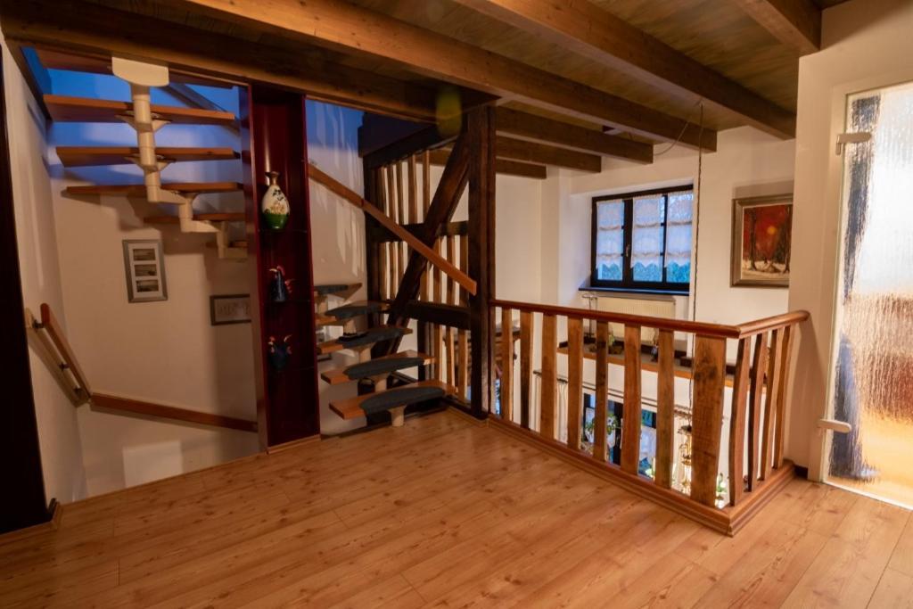 Ferienhaus Haus Am Puetz Wintrich Eksteriør bilde